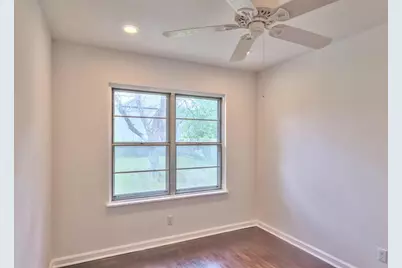 8107 Lazy Lane, Austin, TX 78757 - Photo 17