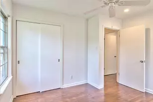 8107 Lazy Ln, Austin, TX 78757 - Photo 27