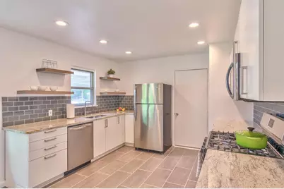 8107 Lazy Lane, Austin, TX 78757 - Photo 7