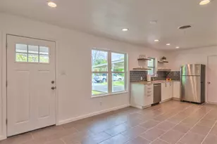 8107 Lazy Ln, Austin, TX 78757 - Photo 7