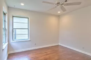 8107 Lazy Ln, Austin, TX 78757 - Photo 23