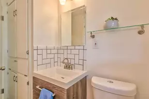 8107 Lazy Ln, Austin, TX 78757 - Photo 21