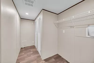 211 Overhill Road, Bastrop, TX 78602 - Photo 21