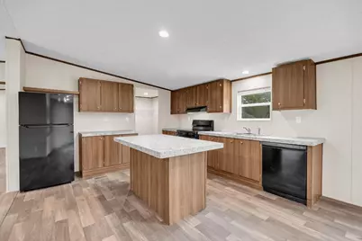 211 Overhill Road, Bastrop, TX 78602 - Photo 17