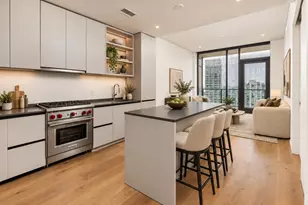 610 Davis St, Austin, TX 78701 - Photo 5
