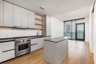 610 Davis St, Austin, TX 78701 - Photo 7