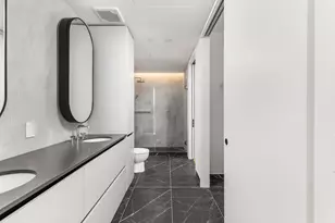 610 Davis St, Austin, TX 78701 - Photo 17