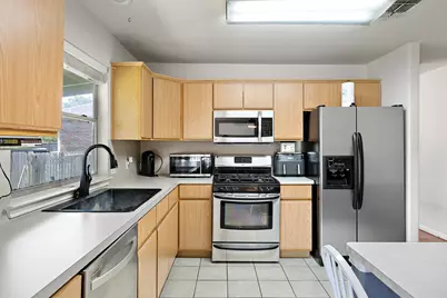 615 Runners Ridge, Pflugerville, TX 78660 - Photo 11