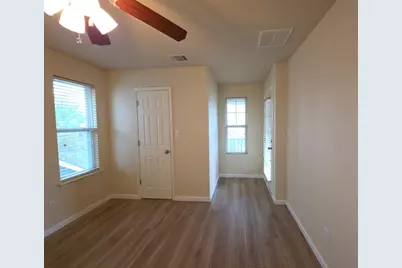 4618 Senda Lane, Austin, TX 78725 - Photo 9