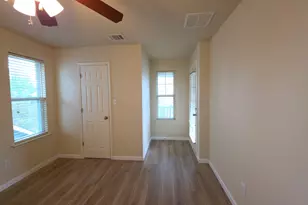 4618 Senda Ln, Austin, TX 78725 - Photo 9