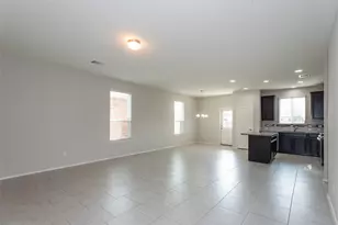 163 Palm Dr, Buda, TX 78610 - Photo 5