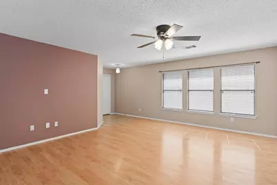 1353 Lakeside Loop, Round Rock, TX 78665 - Photo 5