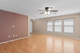 1353 Lakeside Loop, Round Rock, TX 78665 - Photo 5