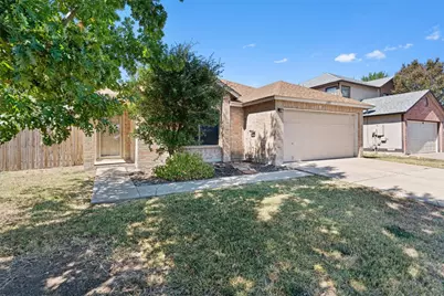 1353 Lakeside Loop, Round Rock, TX 78665 - Photo 3