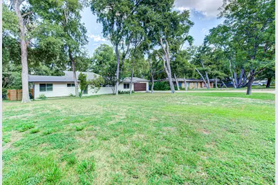 6106 Shoal Creek Boulevard, Austin, TX 78757 - Photo 3