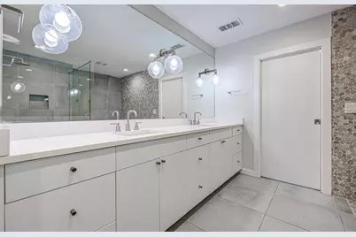 6106 Shoal Creek Boulevard, Austin, TX 78757 - Photo 17