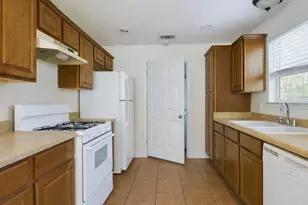 500 E 48th Unit St, Austin, TX 78751 - Photo 5