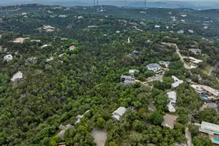 2009 S Oak Canyon Rd, Austin, TX 78746 - Photo 35