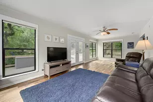 2009 S Oak Canyon Rd, Austin, TX 78746 - Photo 17