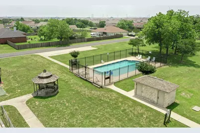 204 Blanco Drive, Hutto, TX 78634 - Photo 35