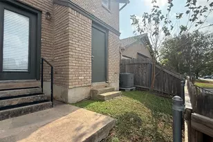 1015 E Yager Ln, Austin, TX 78753 - Photo 17