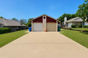2013 Margalene Way, Austin, TX 78728 - Photo 3