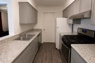 2013 Margalene Way, Austin, TX 78728 - Photo 9