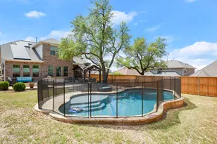 2401 Yaupon Range Dr, Leander, TX 78641 - Photo 31