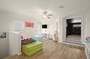 2401 Yaupon Range Dr, Leander, TX 78641 - Photo 17