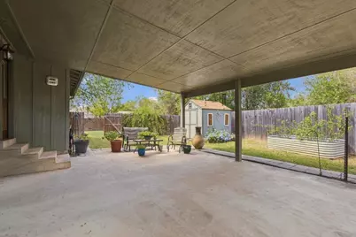 706 Jones Street, Smithville, TX 78957 - Photo 27