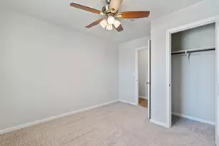 1007 Pembroke Ct, Hutto, TX 78634 - Photo 29