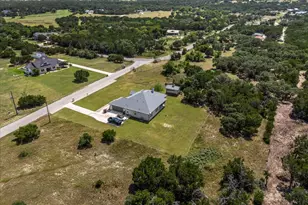 104 Draper Ln, Bertram, TX 78605 - Photo 35