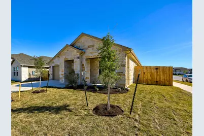 100 Greenspire Lane, Hutto, TX 78634 - Photo 3