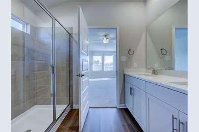 100 Greenspire Lane, Hutto, TX 78634 - Photo 17