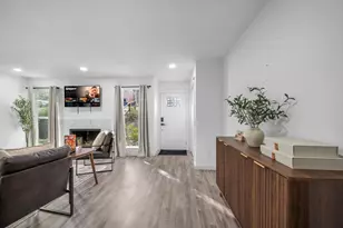 6413 Chimney Creek Cir, Austin, TX 78723 - Photo 3