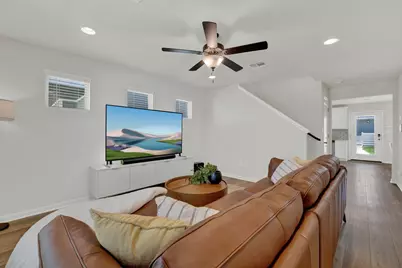 360 Witchhazel Way, San Marcos, TX 78666 - Photo 5