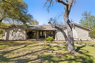 8910 Sam Carter Dr, Austin, TX 78736 - Photo 3