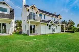 136 Lourdes Ct, Dripping Springs, TX 78620 - Photo 17