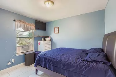 135 Petirrojo Court, Del Valle, TX 78617 - Photo 19