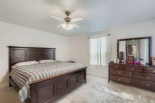 135 Petirrojo Ct, Del Valle, TX 78617 - Photo 11