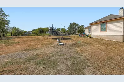 135 Petirrojo Court, Del Valle, TX 78617 - Photo 23