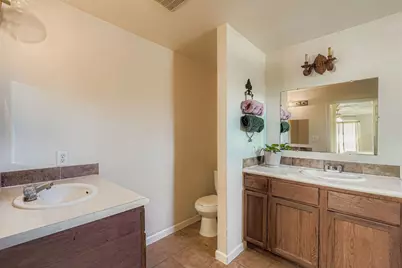 135 Petirrojo Court, Del Valle, TX 78617 - Photo 13