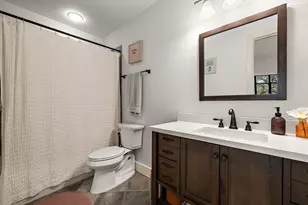 907 Duncan Ln, Austin, TX 78705 - Photo 19