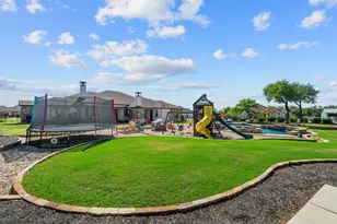401 Highland Bluff Dr, Georgetown, TX 78633 - Photo 31