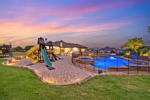 401 Highland Bluff Dr, Georgetown, TX 78633 - Photo 31