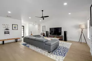 12212 Scribe Dr, Austin, TX 78759 - Photo 7