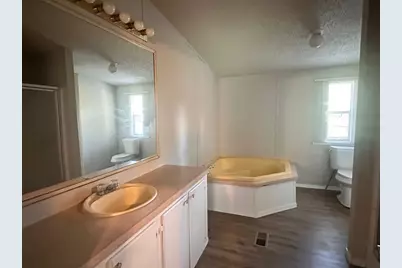 302 Lone Star Road #C, Bastrop, TX 78602 - Photo 7