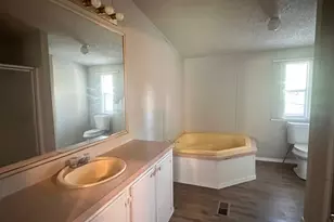 302 Lone Star Rd, Bastrop, TX 78602 - Photo 7