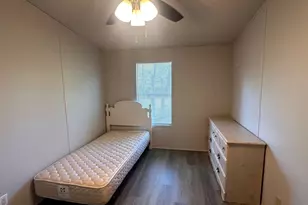 302 Lone Star Rd, Bastrop, TX 78602 - Photo 9