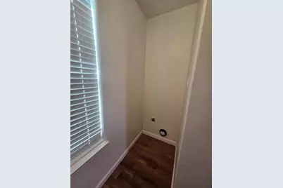 606 Trinity Street, Lockhart, TX 78644 - Photo 17